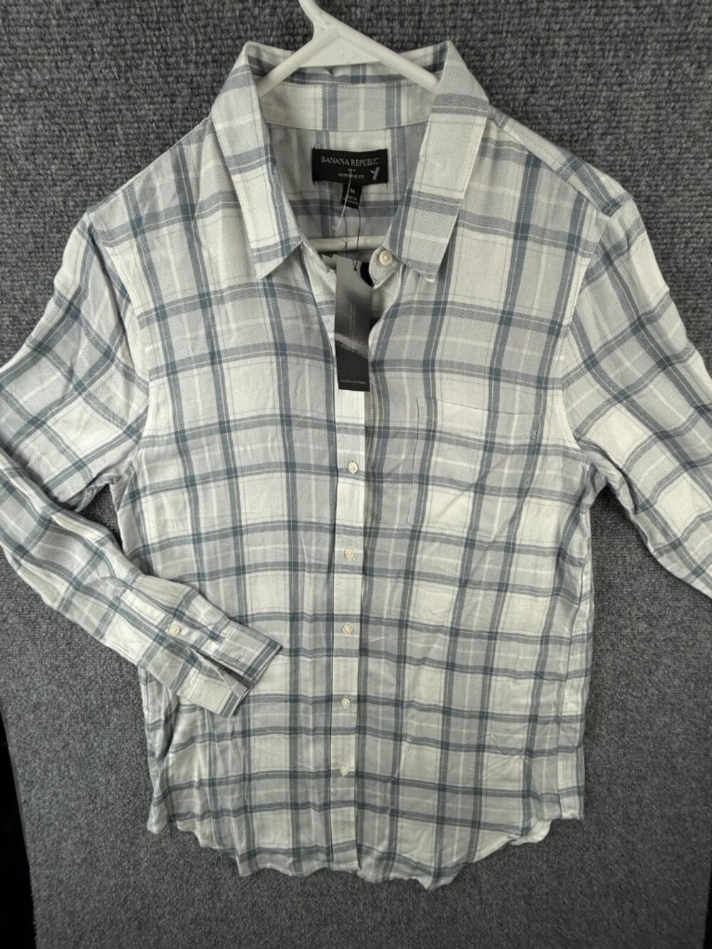 NWT Banana Republic ALL VISCOSE Shirt Plaid Blue Gray Women Medium Boyfriend Fit